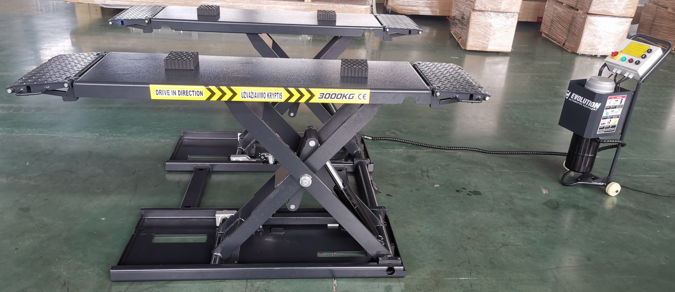 EVO-3000E Scissor Mobile Lift with Automatic Locking