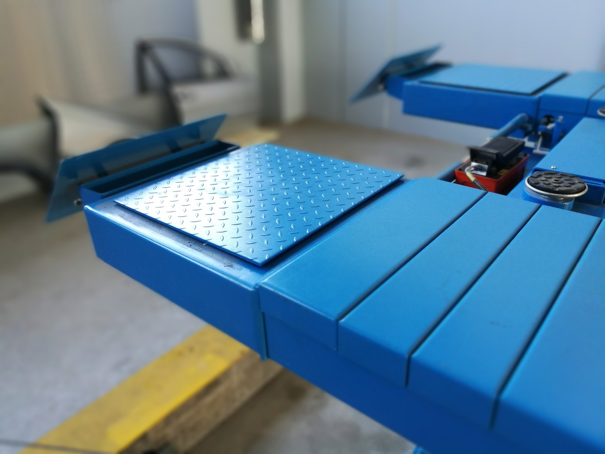 Scissor lift with recessed version wheel geometry Nortec PRO PN500N 5.0T