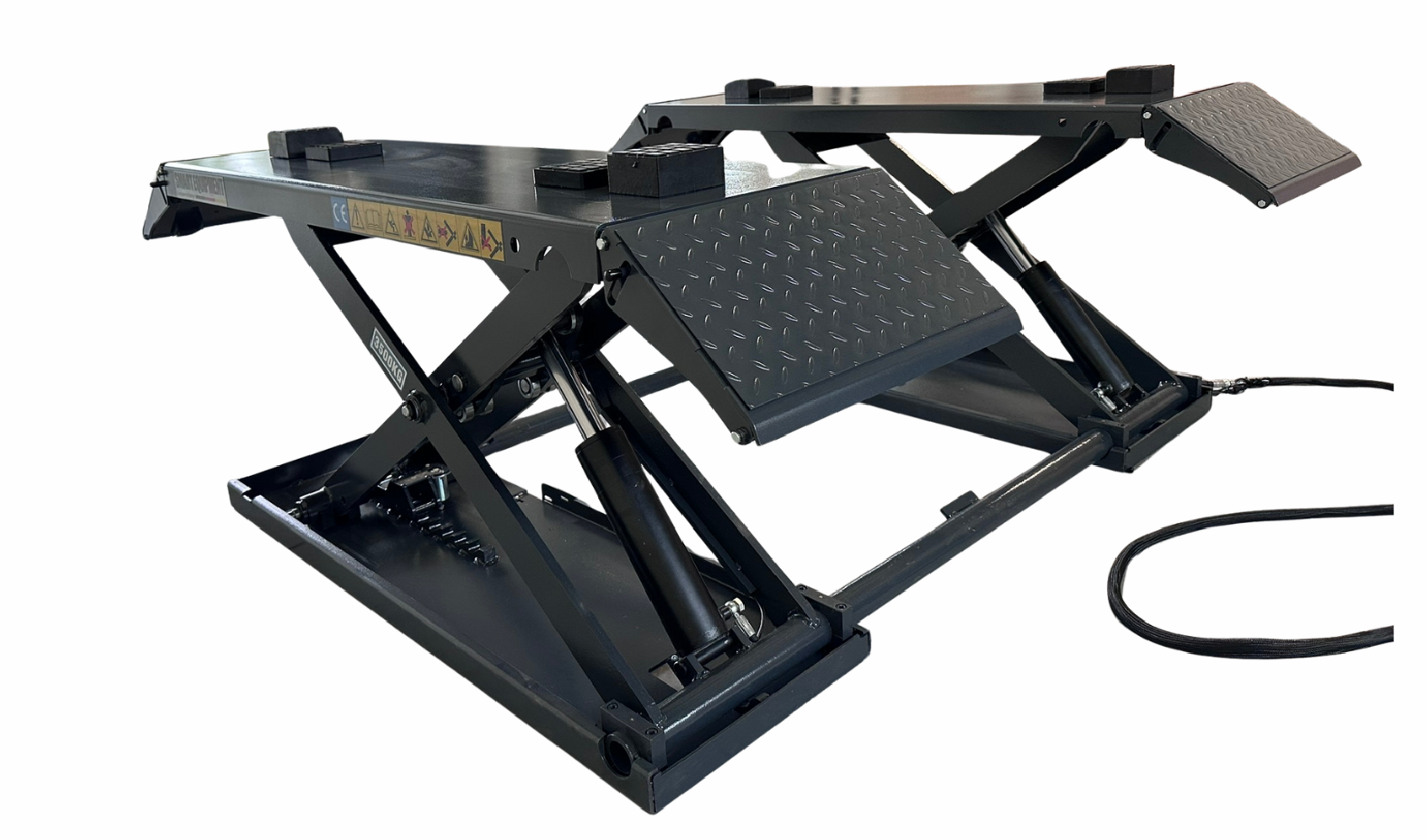 SM-3500E Mobile scissor lift with automatic locking